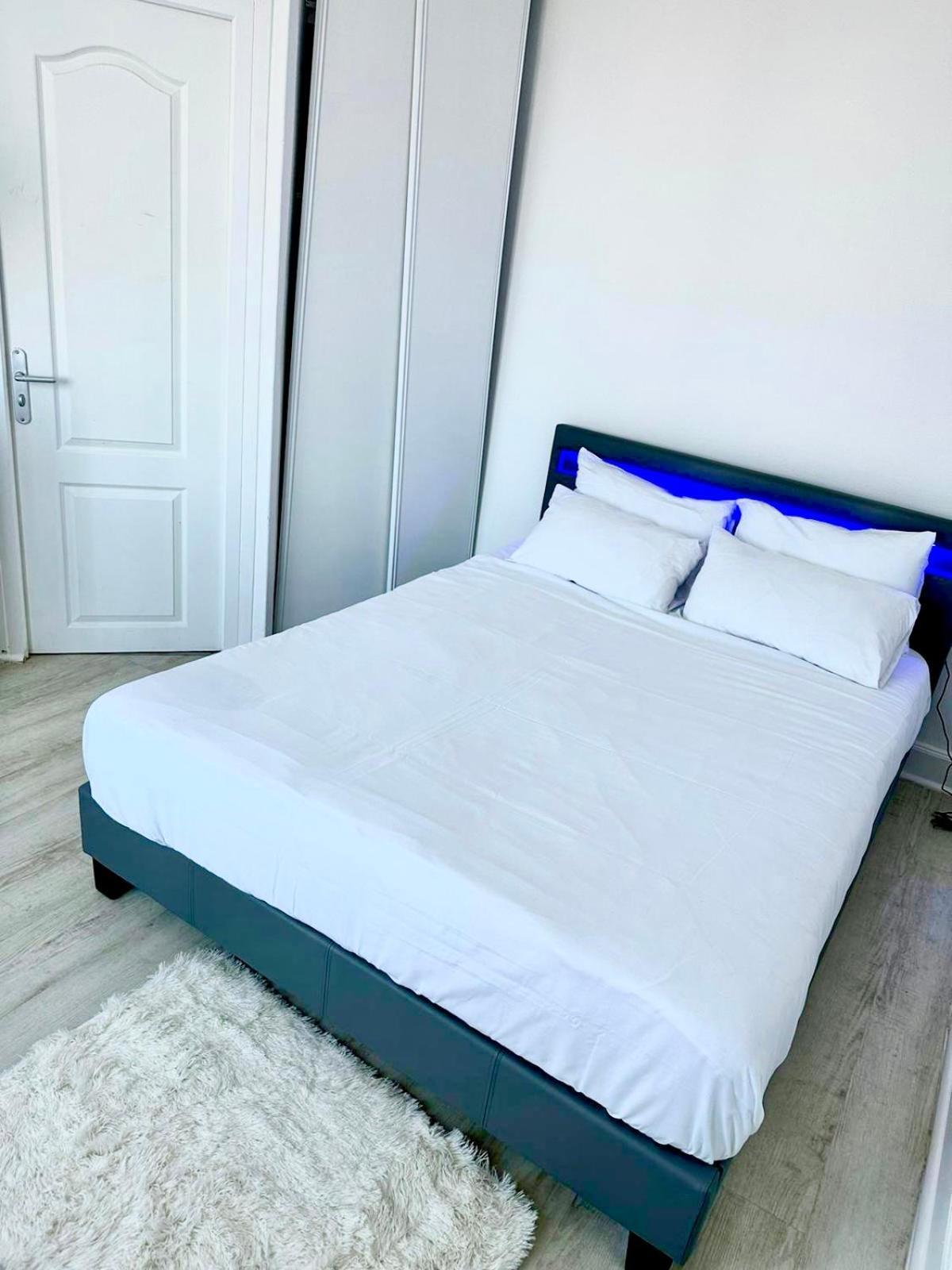 Appartement Moderne Vierzon Kültér fotó